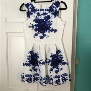 FLORAL SUMMER DRESS